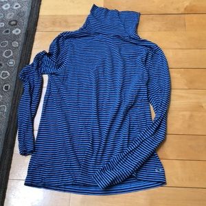 Vineyard Vines turtleneck